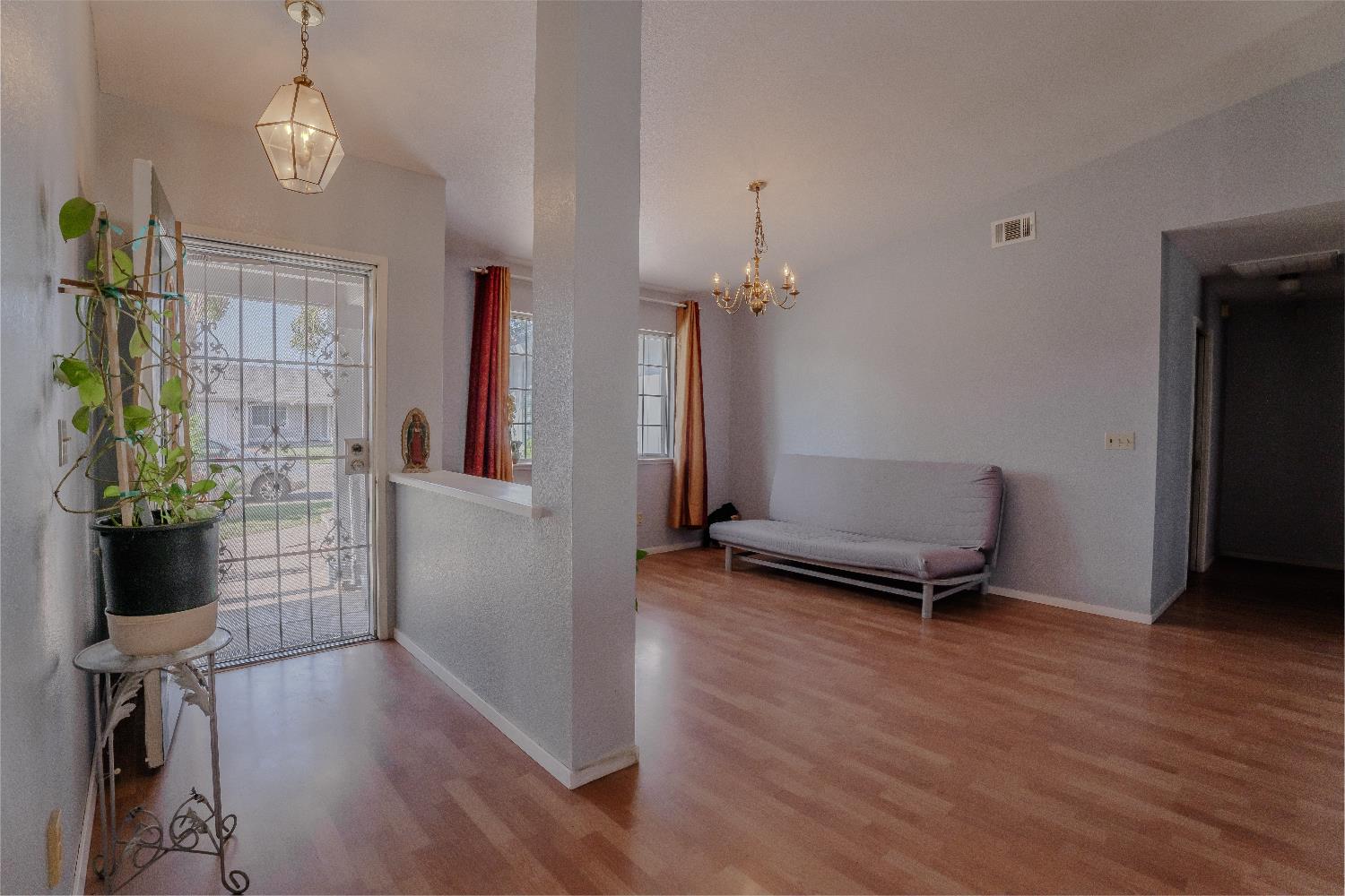 Detail Gallery Image 38 of 45 For 621 Bernier, Galt,  CA 95632 - 3 Beds | 2 Baths