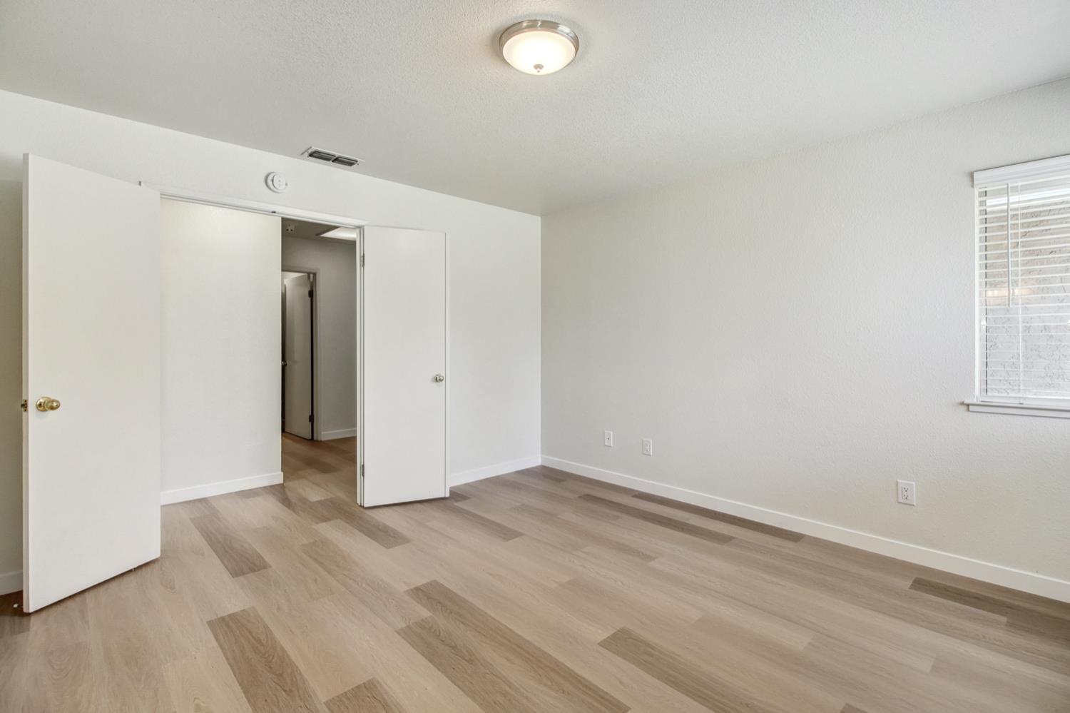 Detail Gallery Image 24 of 43 For 8135 Traver Ct, Sacramento,  CA 95828 - 3 Beds | 2 Baths