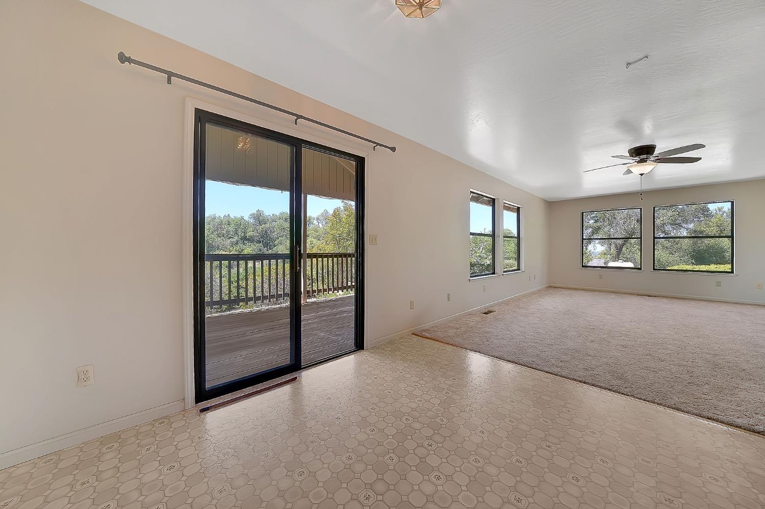 Detail Gallery Image 18 of 61 For 6816 Italian Vista Ct, Mokelumne Hill,  CA 95245 - 3 Beds | 2 Baths