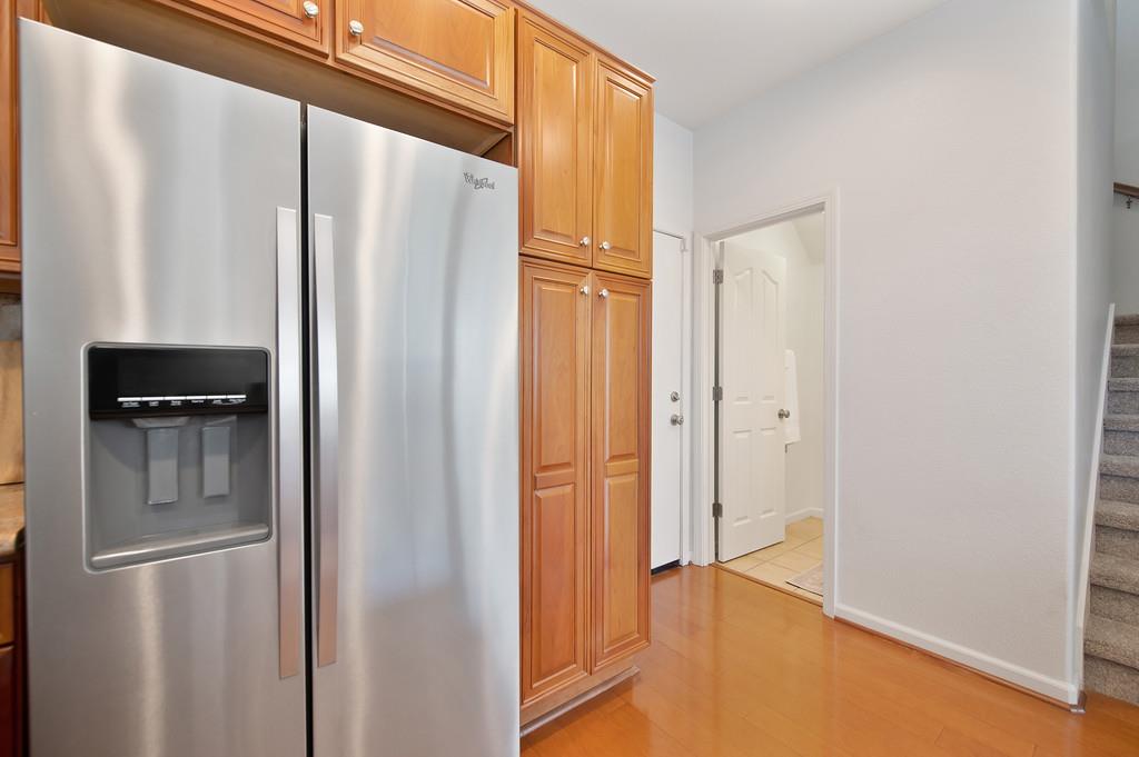 Detail Gallery Image 6 of 31 For 1301 Dante Cir, Roseville,  CA 95678 - 2 Beds | 2/1 Baths