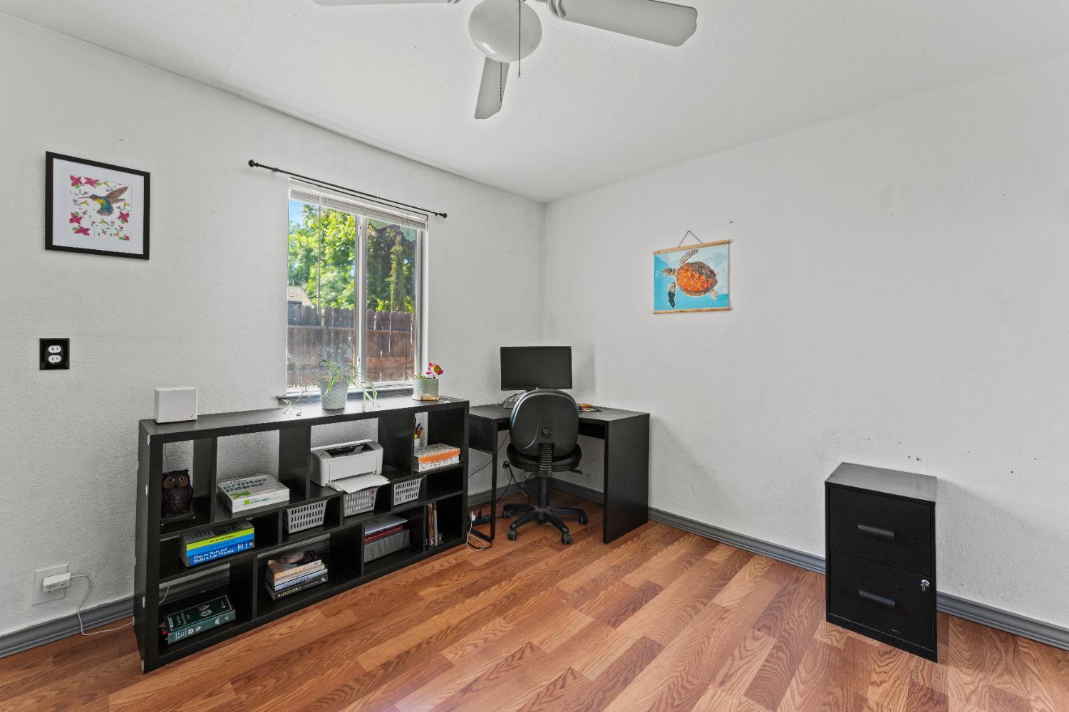Detail Gallery Image 9 of 16 For 2344 Boxwood St, Sacramento,  CA 95815 - 3 Beds | 1 Baths