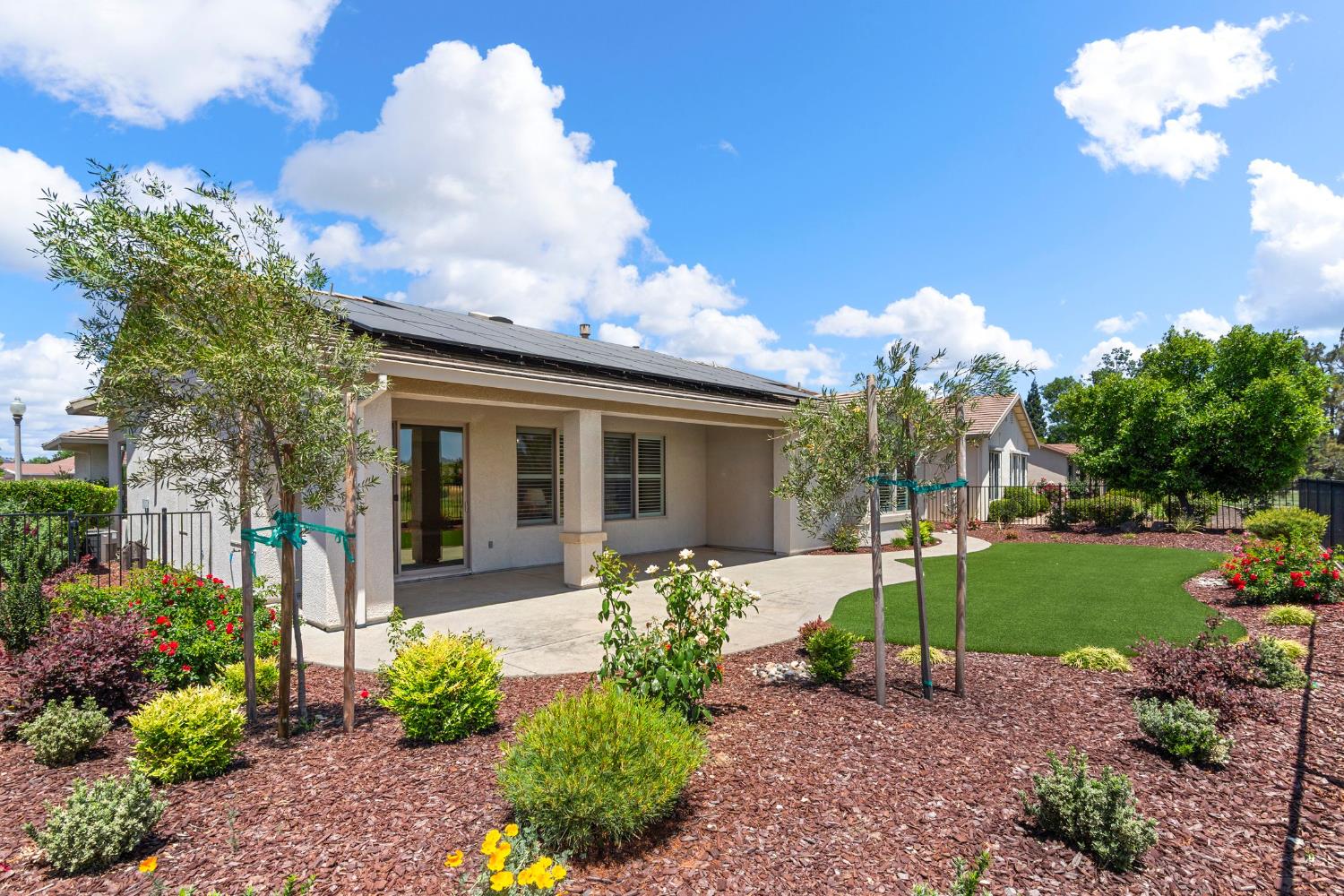 Detail Gallery Image 39 of 58 For 1137 Lasso Lake Ln, Lincoln,  CA 95648 - 3 Beds | 3 Baths