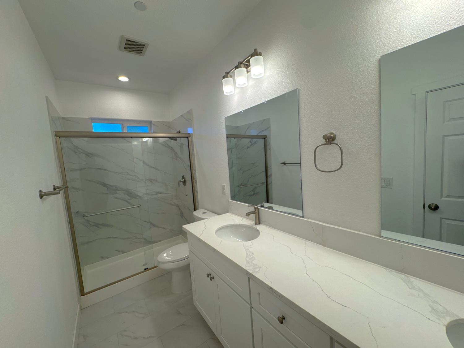 Detail Gallery Image 33 of 41 For 4821 36th St, Sacramento,  CA 95820 - 3 Beds | 2 Baths
