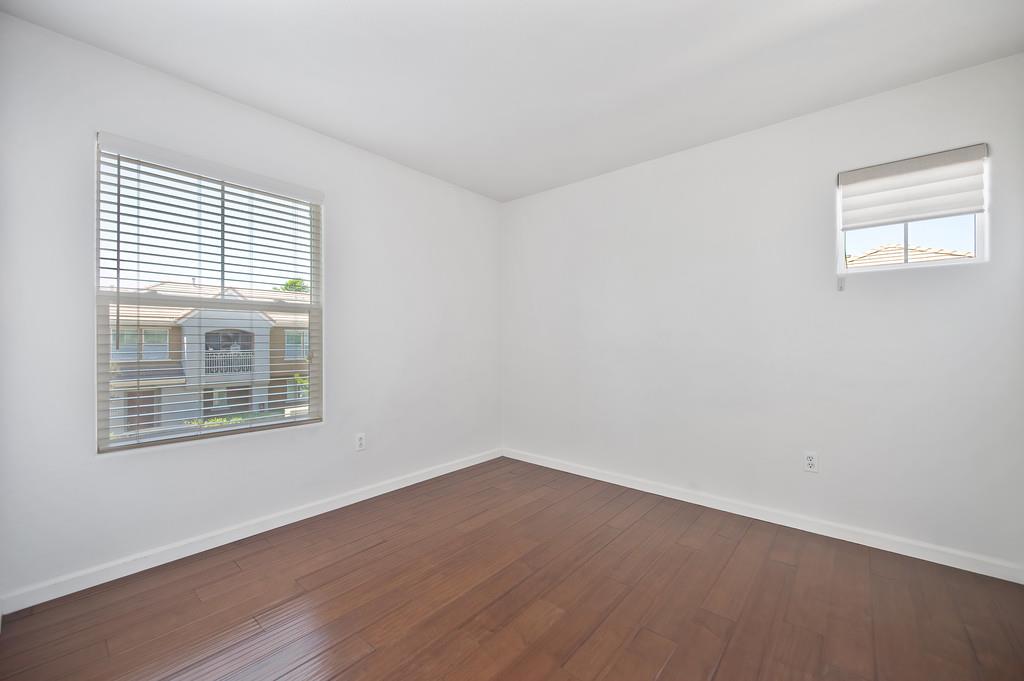 Detail Gallery Image 16 of 31 For 1301 Dante Cir, Roseville,  CA 95678 - 2 Beds | 2/1 Baths