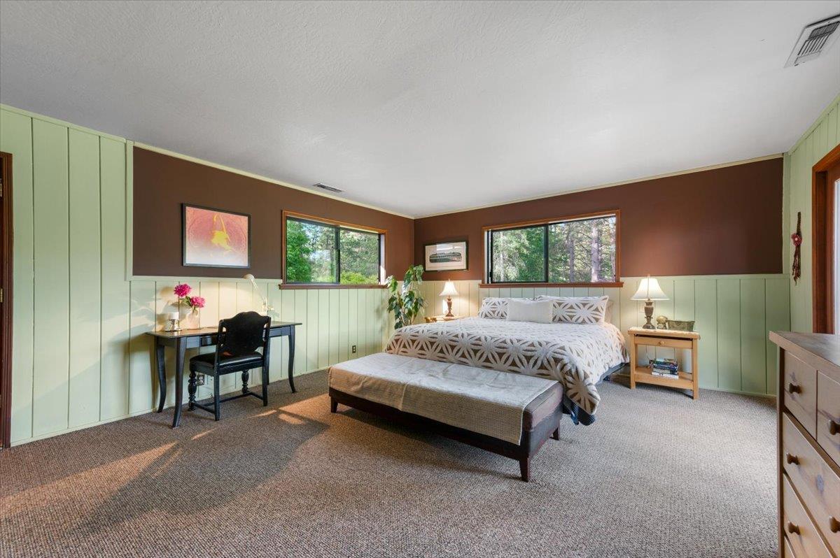 Karrys Place, Grass Valley, California image 19