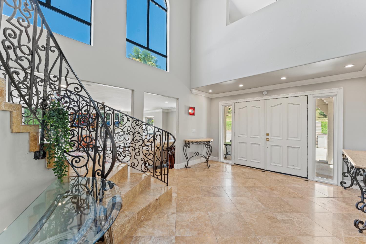 Detail Gallery Image 6 of 86 For 5360 Grassy Run Rd, Placerville,  CA 95667 - 4 Beds | 4/1 Baths