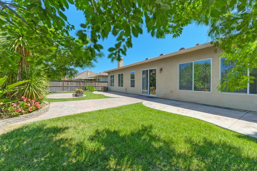 Detail Gallery Image 72 of 87 For 5729 Northborough Dr, Sacramento,  CA 95835 - 4 Beds | 3/1 Baths