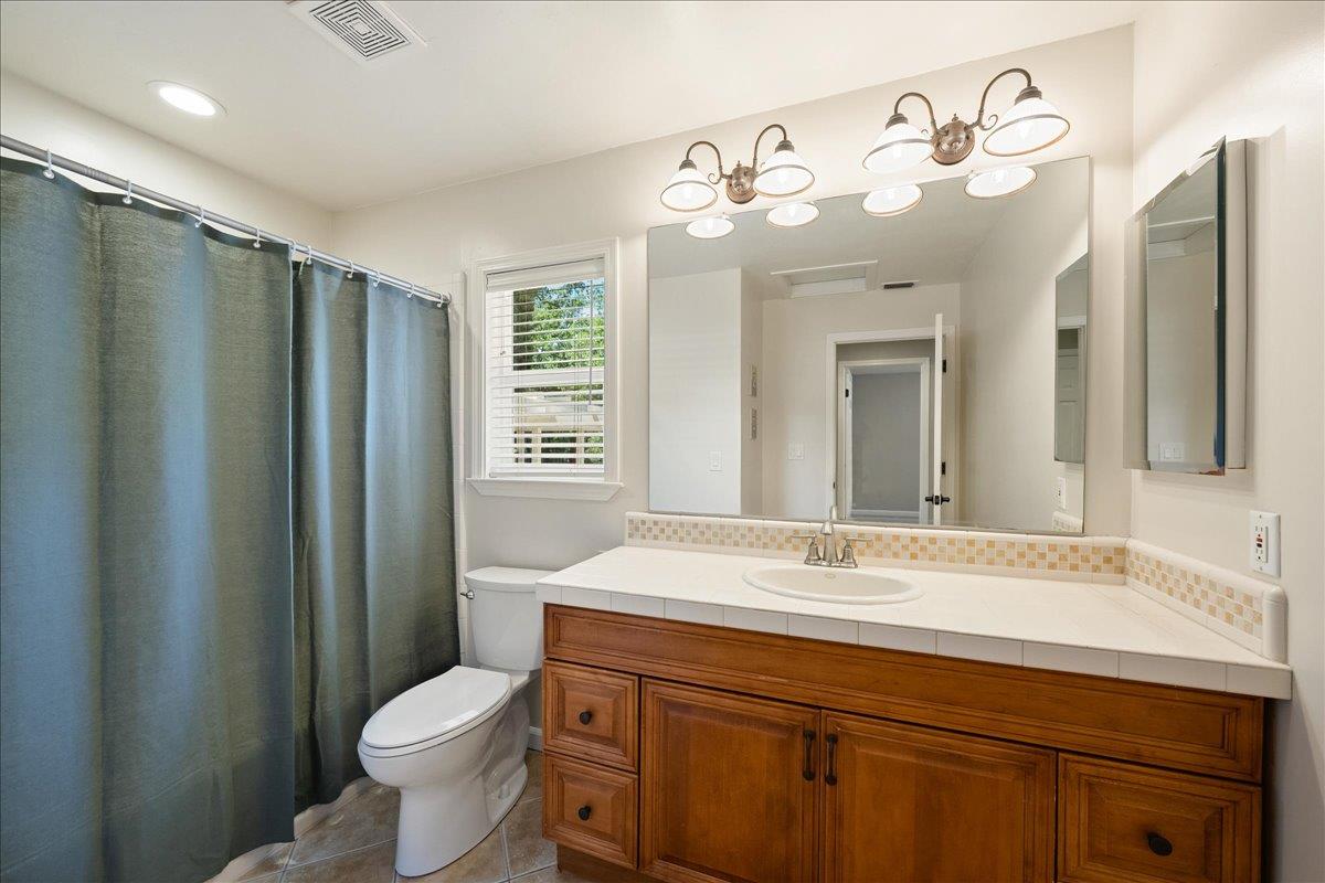Detail Gallery Image 22 of 69 For 2951 N Shingle Rd, Shingle Springs,  CA 95682 - 3 Beds | 3 Baths