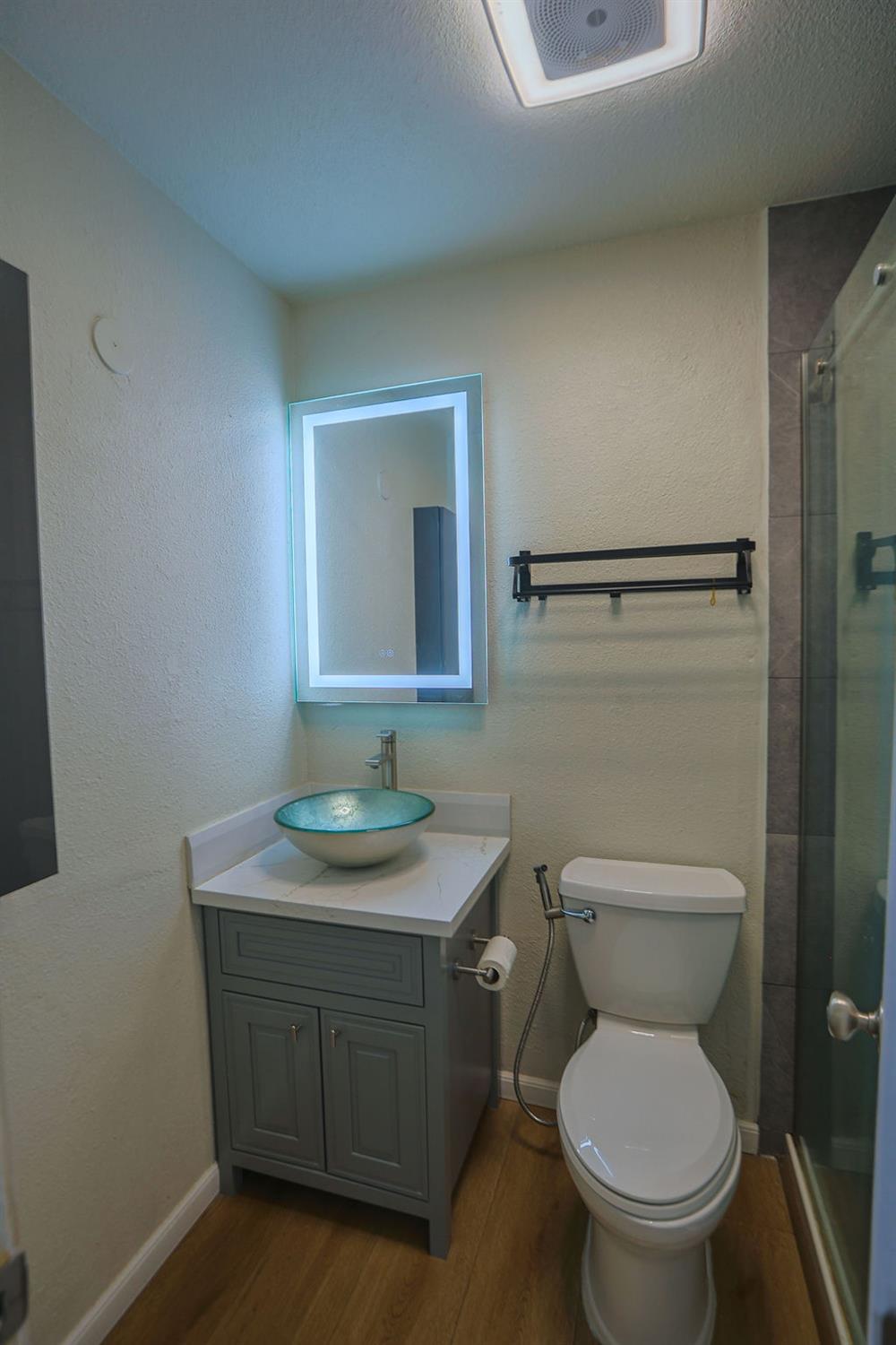 Delores Drive, Union City, California image 25