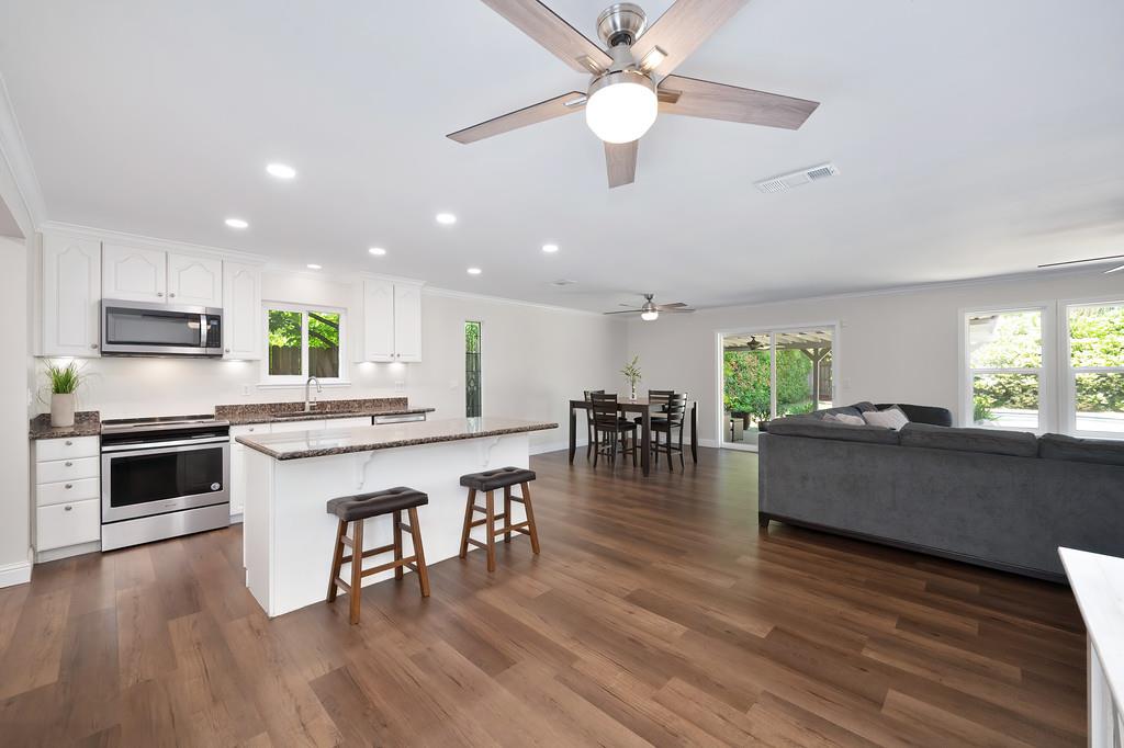 Detail Gallery Image 14 of 50 For 9217 Rock Canyon Way, Orangevale,  CA 95662 - 3 Beds | 2 Baths