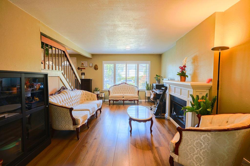 Delores Drive, Union City, California image 3