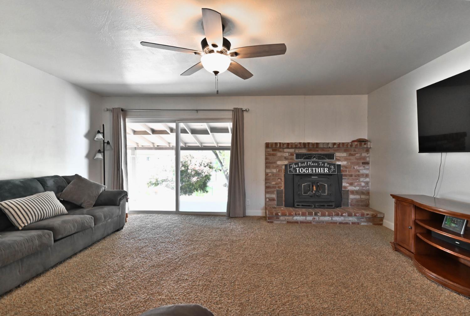 Detail Gallery Image 5 of 67 For 464 San Joaquin St, Angels Camp,  CA 95222 - 4 Beds | 2 Baths