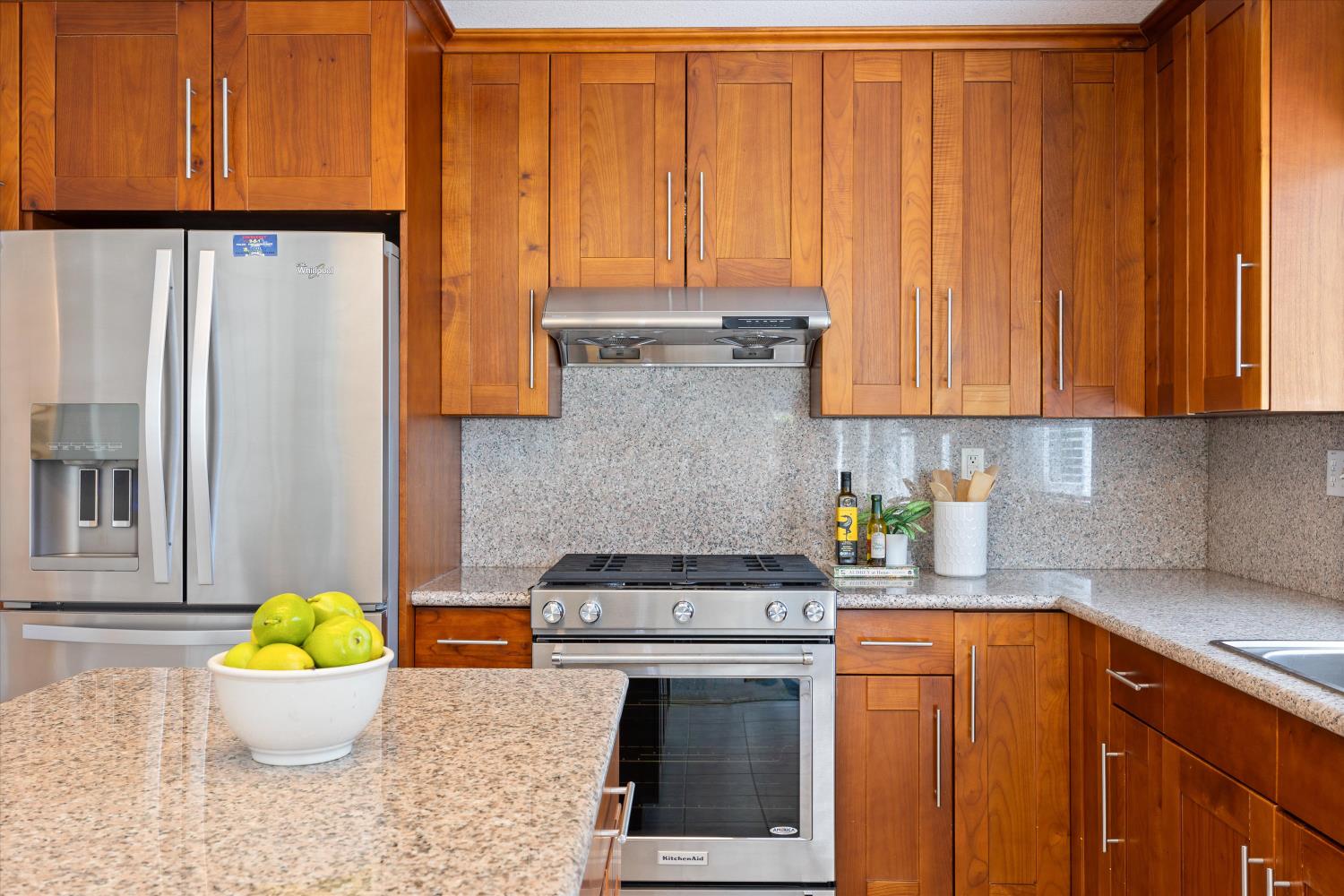 Detail Gallery Image 11 of 40 For 2929 Turnbuckle Cir, Elk Grove,  CA 95758 - 4 Beds | 2/1 Baths