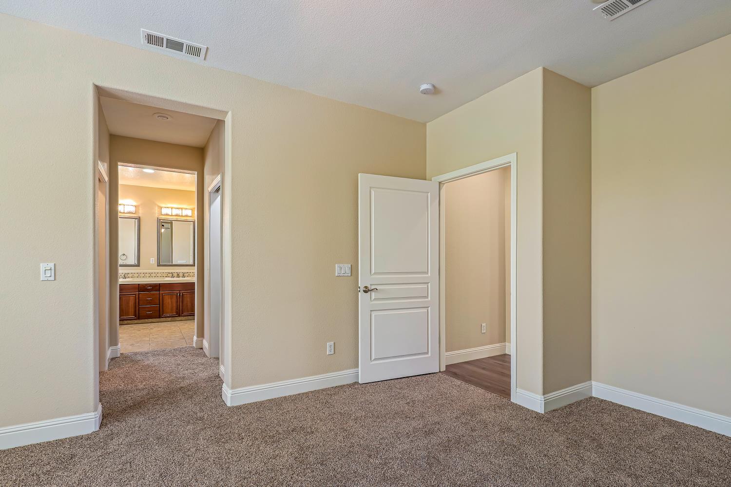 Detail Gallery Image 70 of 80 For 5806 Lagrande Way, Stockton,  CA 95219 - 4 Beds | 3 Baths