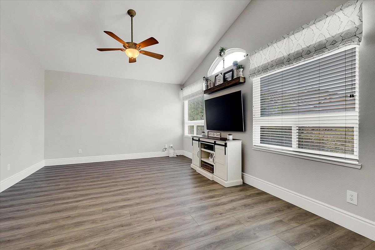 Detail Gallery Image 30 of 57 For 2018 Nand Dr, Yuba City,  CA 95993 - 3 Beds | 2 Baths