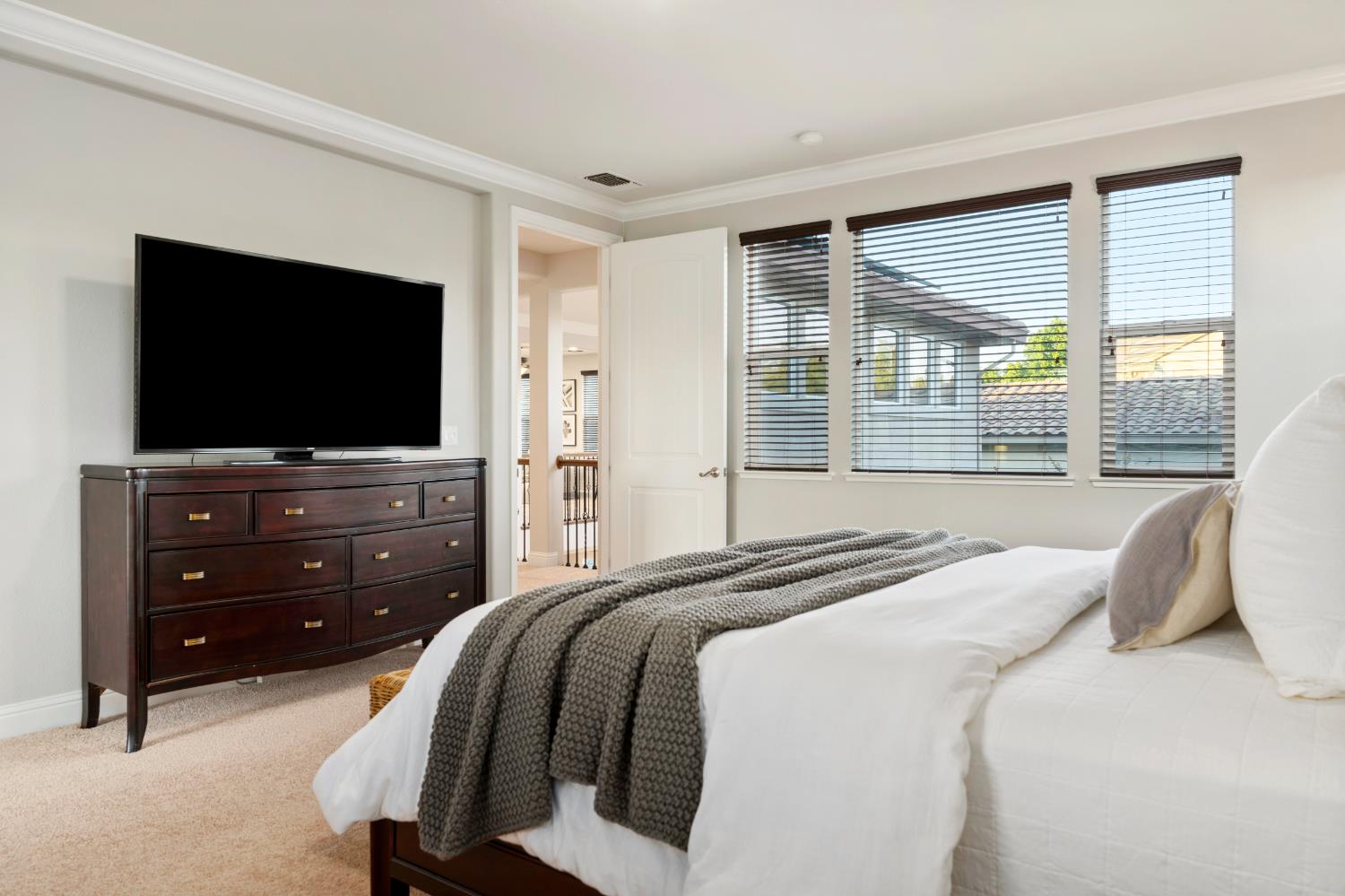 Detail Gallery Image 33 of 50 For 308 Rialto Ct, El Dorado Hills,  CA 95762 - 5 Beds | 4 Baths