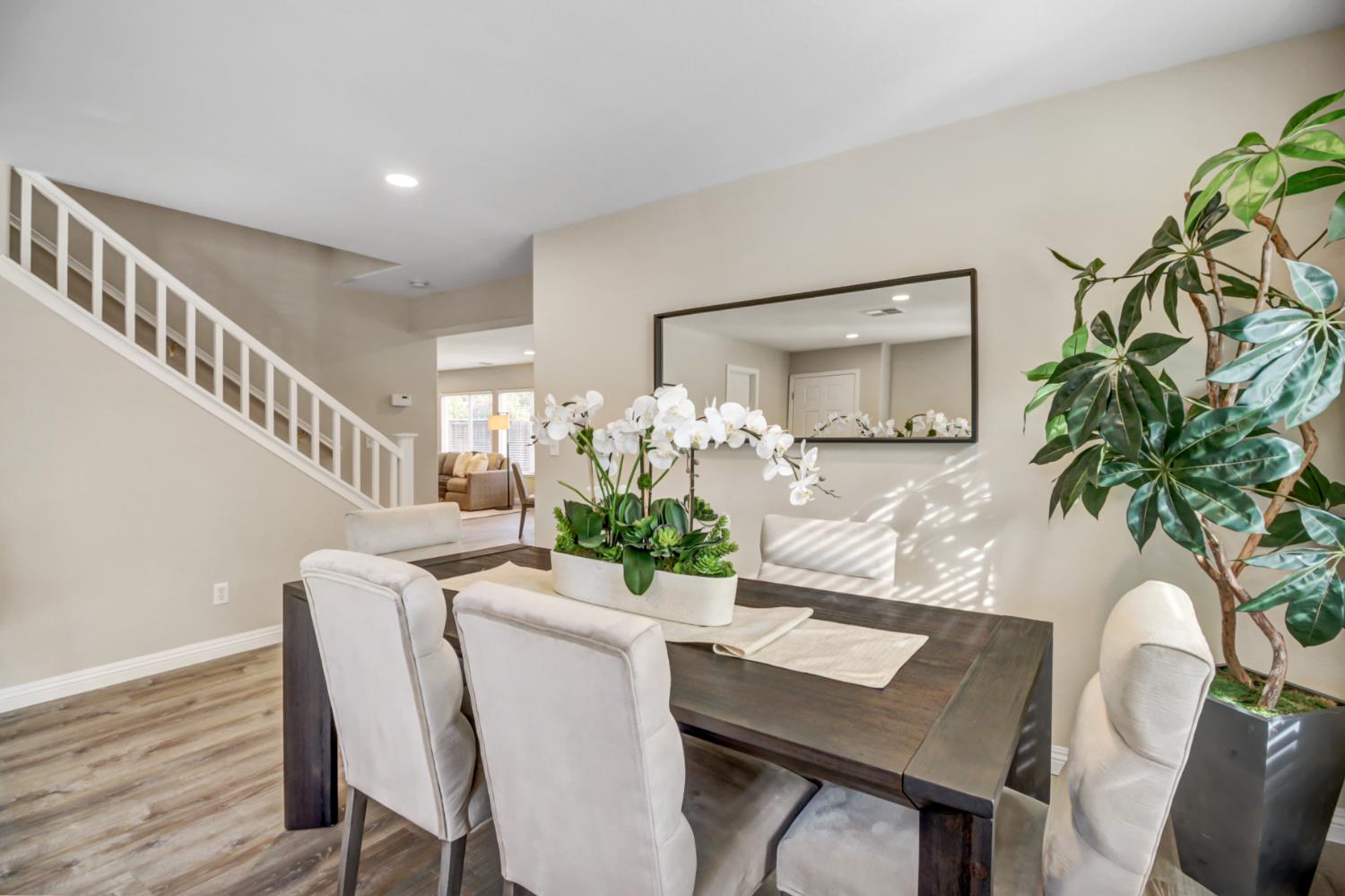 Detail Gallery Image 7 of 44 For 205 Dover Ct, Lincoln,  CA 95648 - 4 Beds | 2/1 Baths