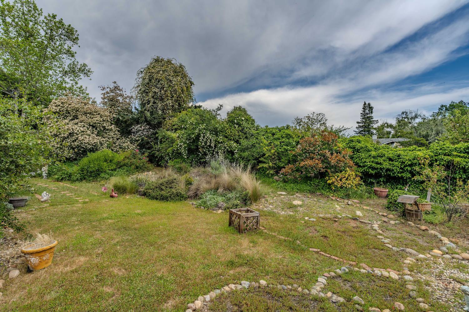 Detail Gallery Image 25 of 28 For 10896 Sutter Circle, Sutter Creek,  CA 95685 - 3 Beds | 2 Baths