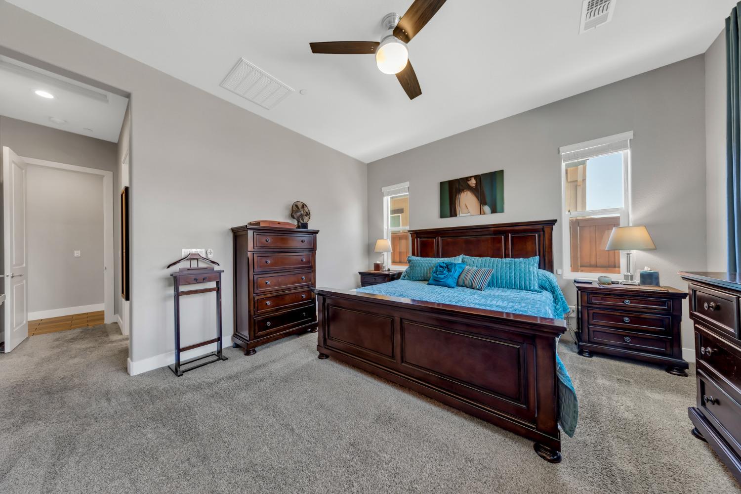Detail Gallery Image 31 of 48 For 368 Olivadi Way, Sacramento,  CA 95834 - 3 Beds | 2/1 Baths