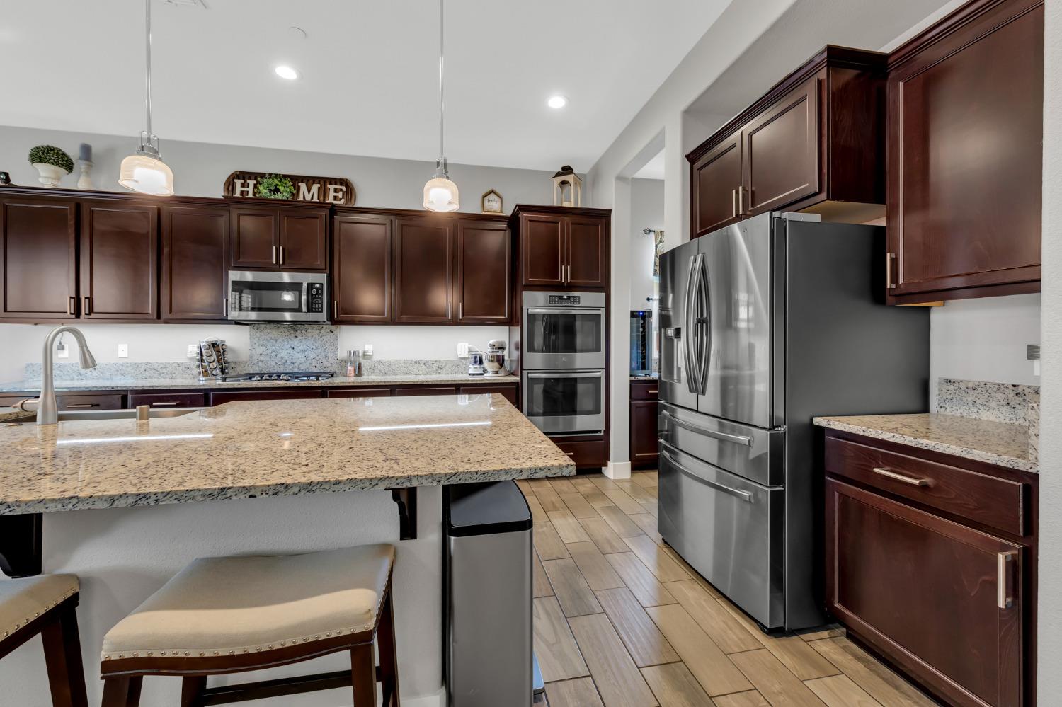 Detail Gallery Image 22 of 48 For 368 Olivadi Way, Sacramento,  CA 95834 - 3 Beds | 2/1 Baths