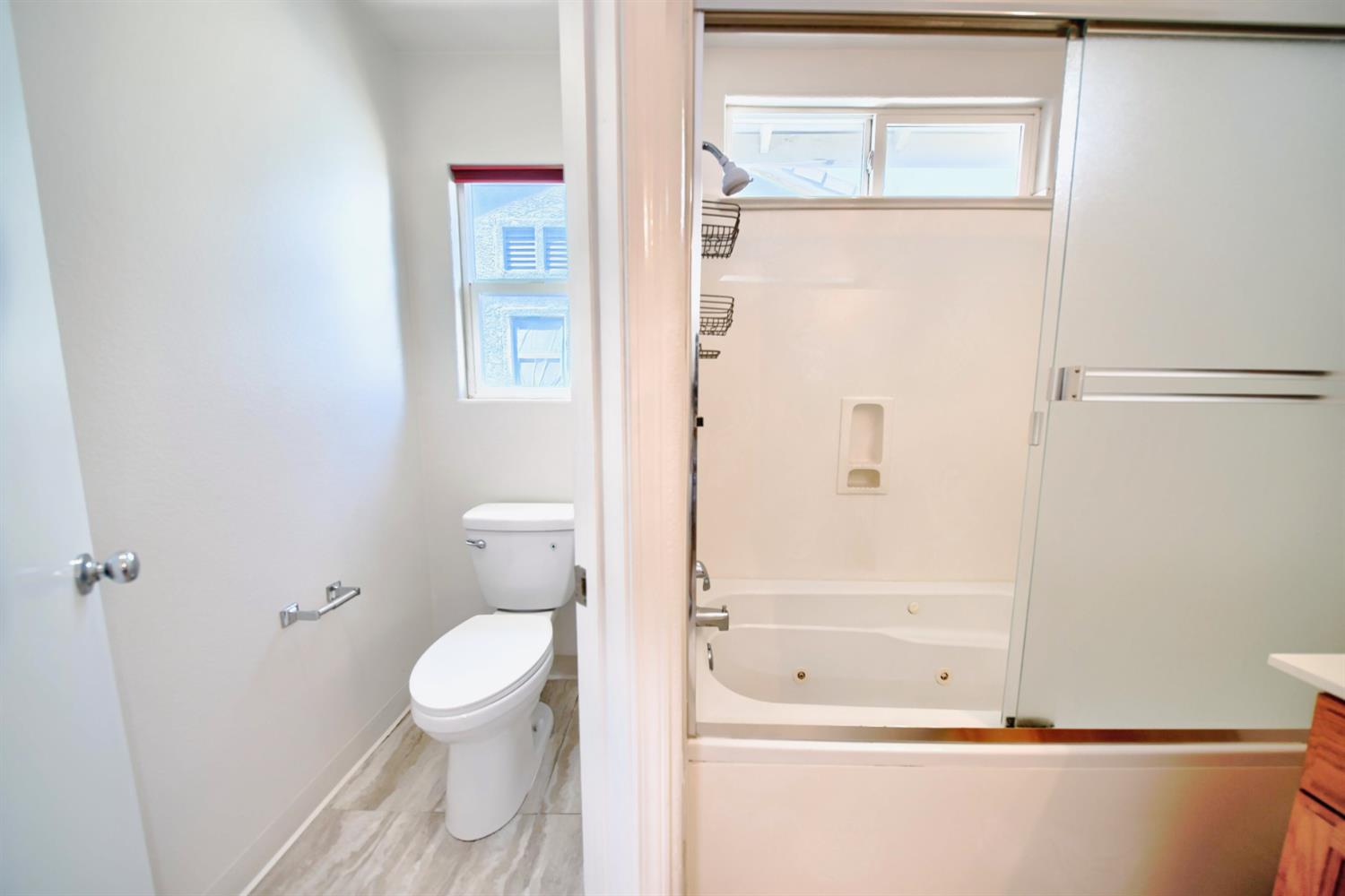 Detail Gallery Image 56 of 78 For 458 Burlington Dr, Tracy,  CA 95376 - 3 Beds | 2/1 Baths