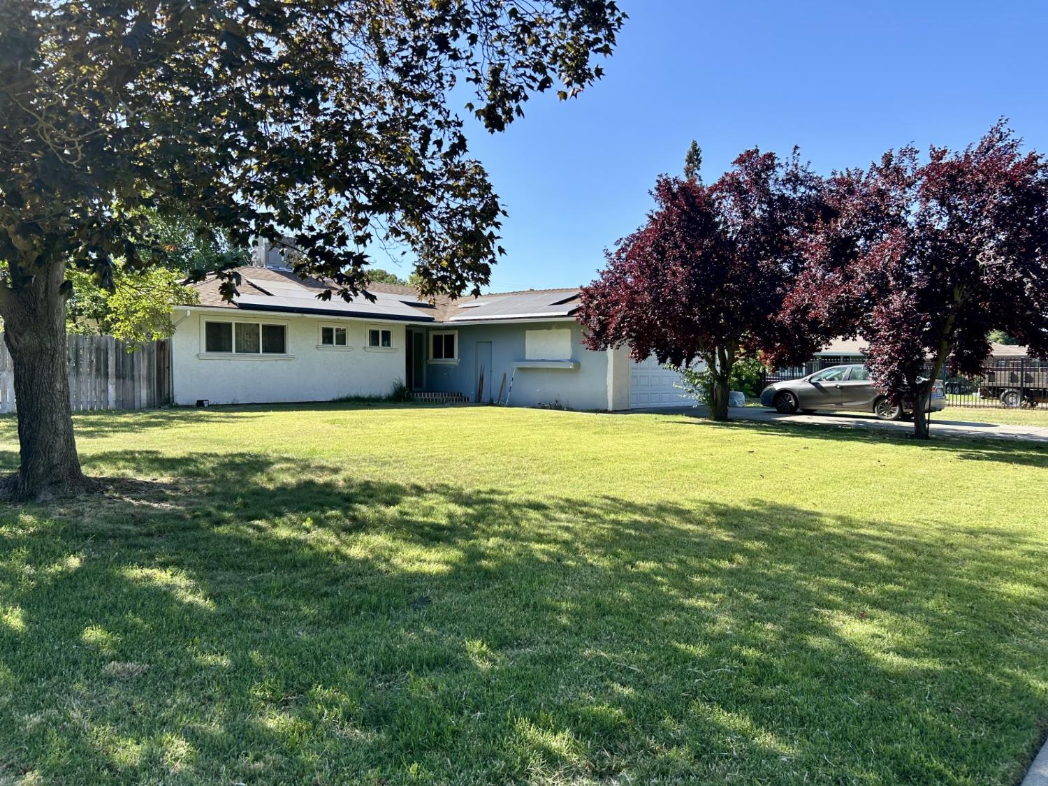 Detail Gallery Image 1 of 30 For 9429 Madeline Dr, Stockton,  CA 95212 - 3 Beds | 2 Baths