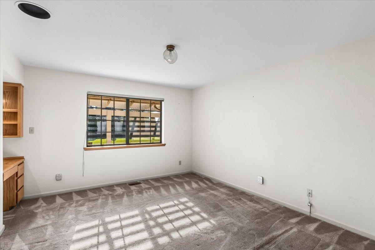 Detail Gallery Image 29 of 60 For 10007 Mountain Oak Rd, Oakdale,  CA 95361 - 3 Beds | 2/1 Baths