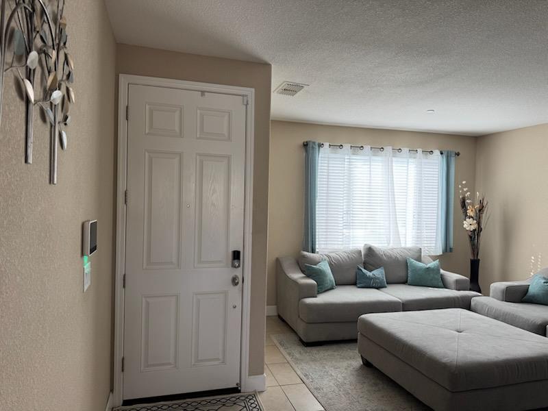 Tule Way, Los Banos, California image 9