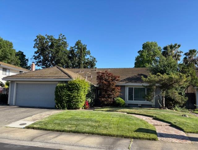 Detail Gallery Image 10 of 33 For 8566 Coral Crest Court, Elk Grove,  CA 95624 - 3 Beds | 2 Baths