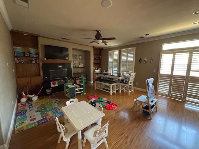 Detail Gallery Image 22 of 37 For 5896 Riverbank Cir, Stockton,  CA 95219 - 4 Beds | 3 Baths