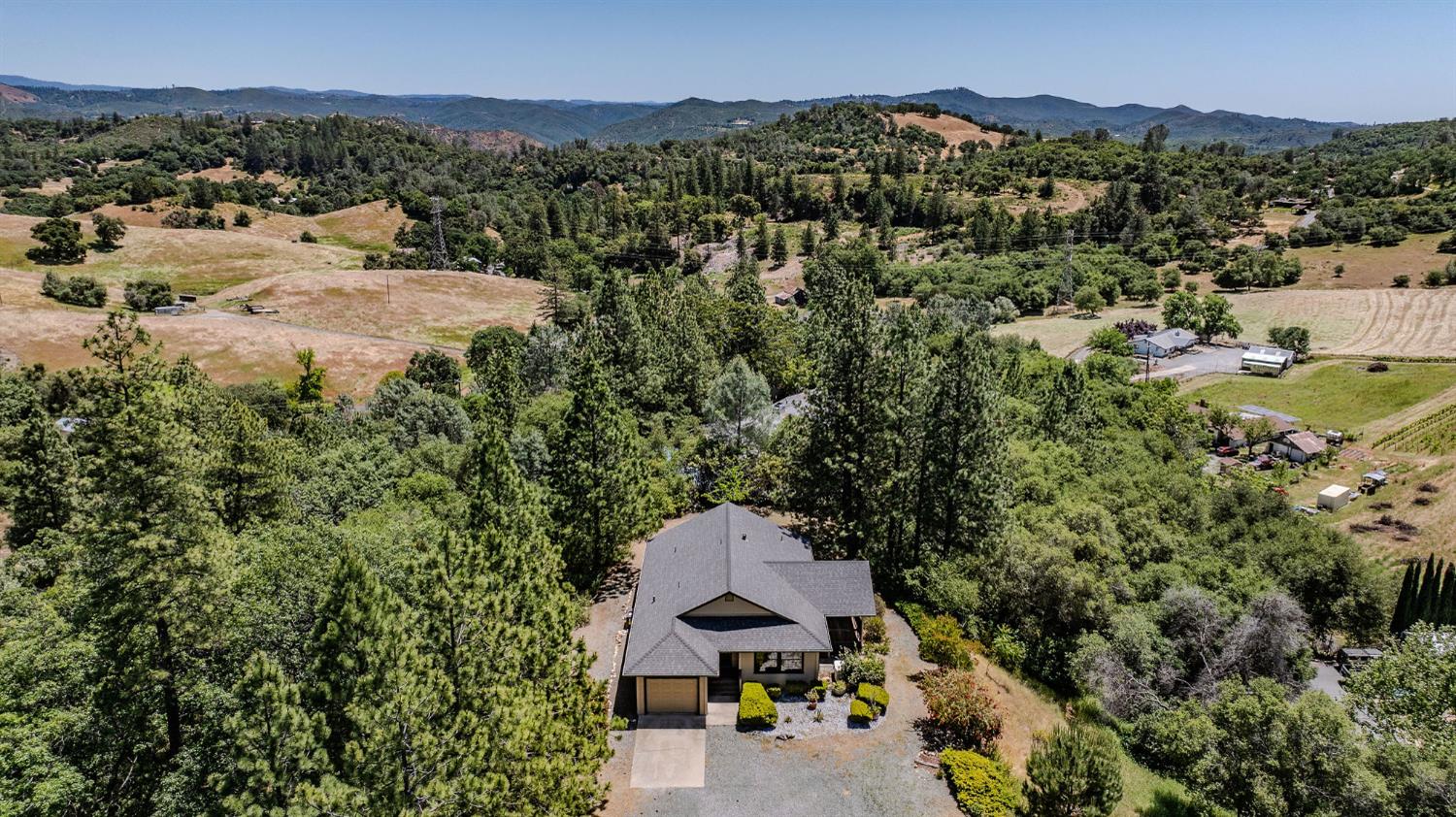 Detail Gallery Image 56 of 61 For 6816 Italian Vista Ct, Mokelumne Hill,  CA 95245 - 3 Beds | 2 Baths