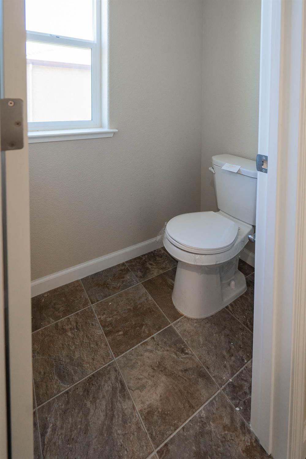 Detail Gallery Image 21 of 29 For 732 Spreckels, King City,  CA 95355 - 4 Beds | 3 Baths