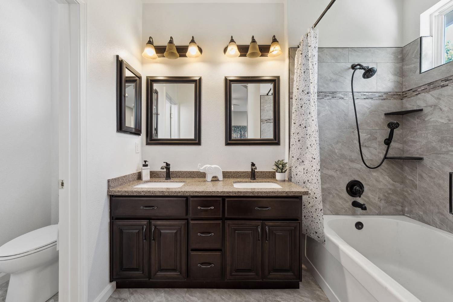 Detail Gallery Image 20 of 30 For 2192 Sherington Way, Sacramento,  CA 95835 - 3 Beds | 2 Baths