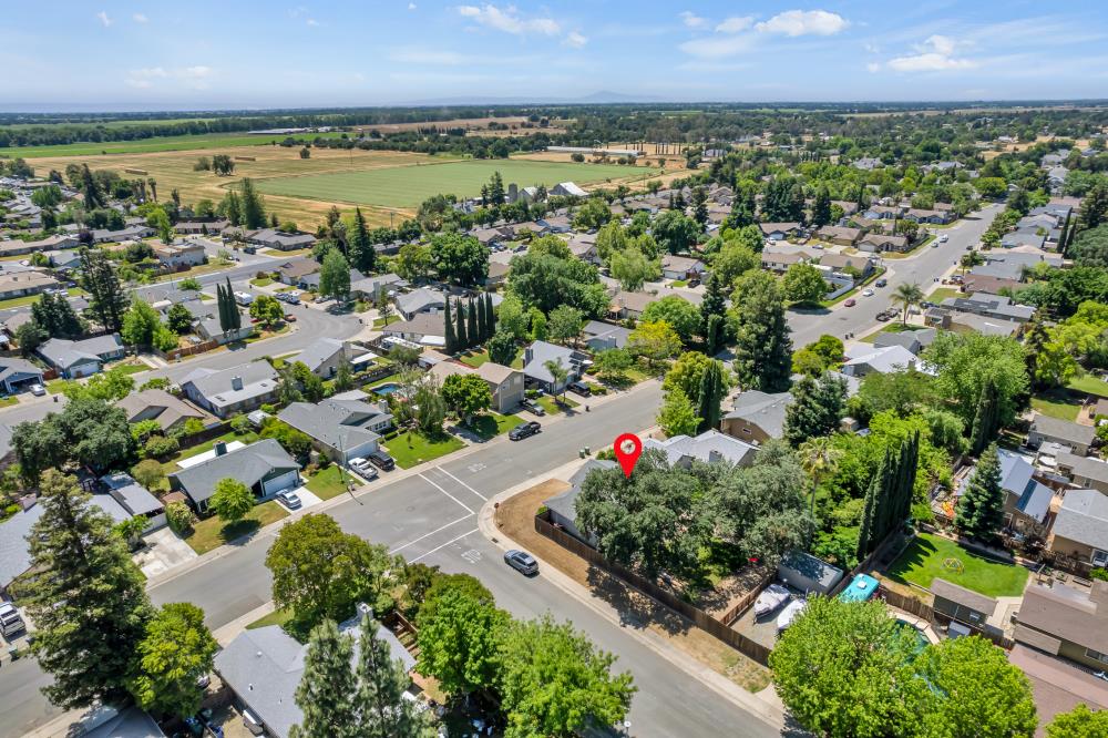 Detail Gallery Image 26 of 26 For 161 W E St, Galt,  CA 95632 - 3 Beds | 2 Baths