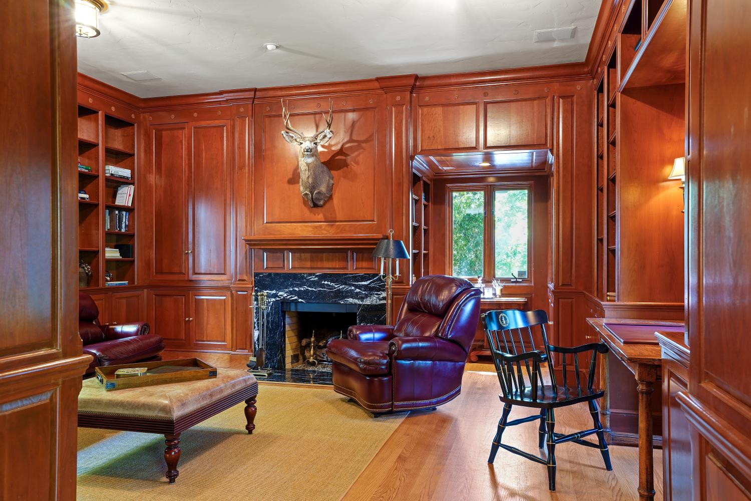 Detail Gallery Image 7 of 89 For 510 Knightsbridge Ln, Sacramento,  CA 95864 - 6 Beds | 4/1 Baths