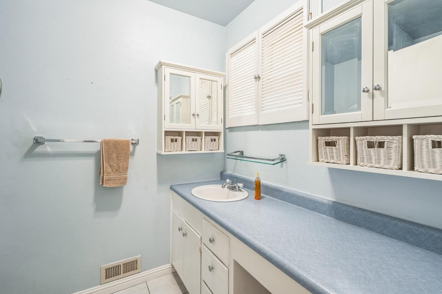 Detail Gallery Image 15 of 24 For 38061 Inez Ave, Fremont,  CA 94536 - 3 Beds | 2 Baths