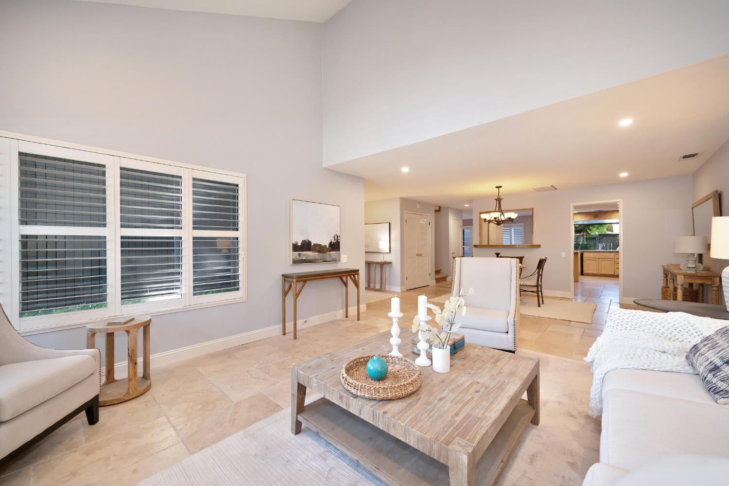 Detail Gallery Image 5 of 31 For 11415 Gold Country Blvd, Gold River,  CA 95670 - 3 Beds | 2/1 Baths