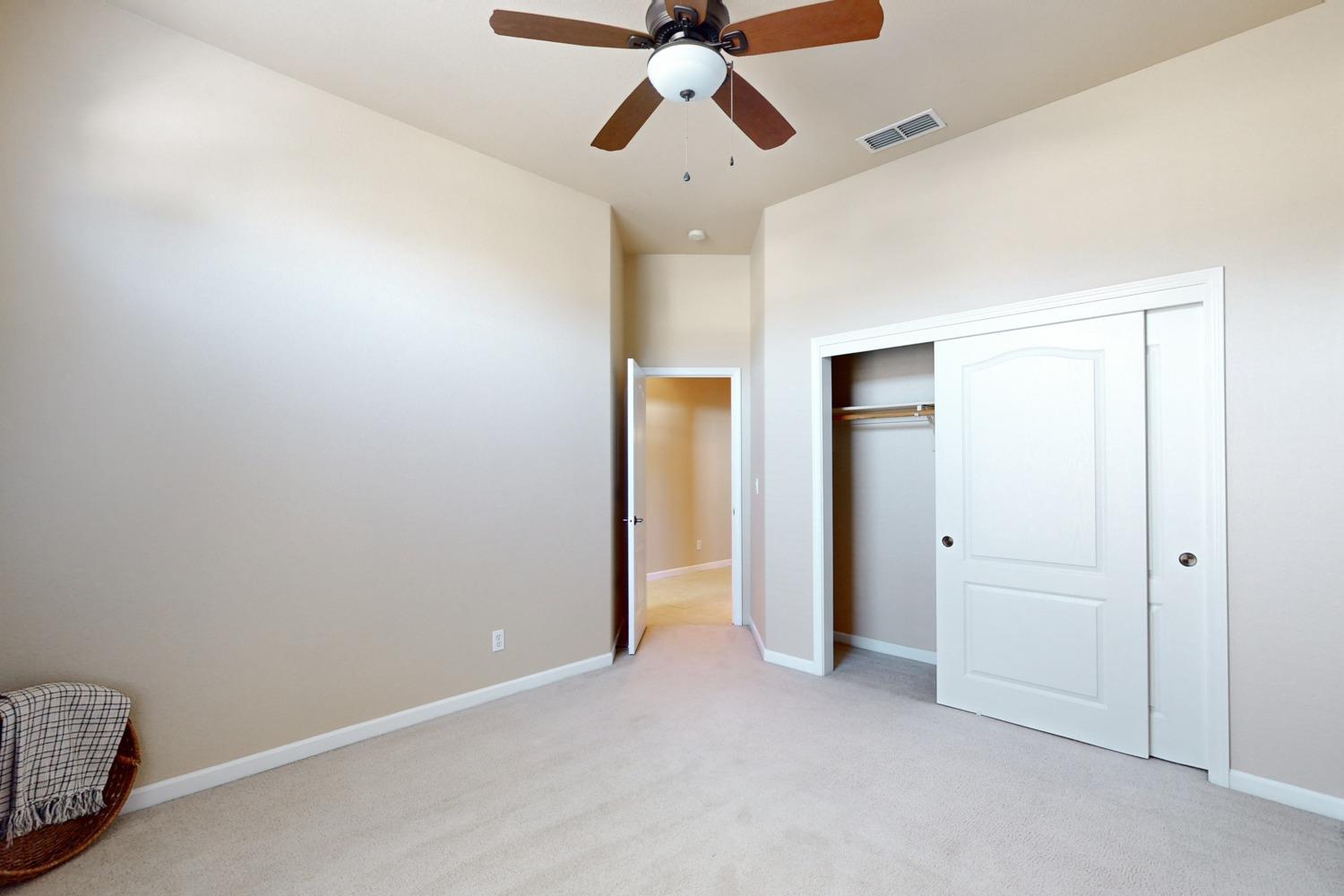 Detail Gallery Image 22 of 76 For 1868 Kendall Ct, Yuba City,  CA 95993 - 4 Beds | 2/1 Baths