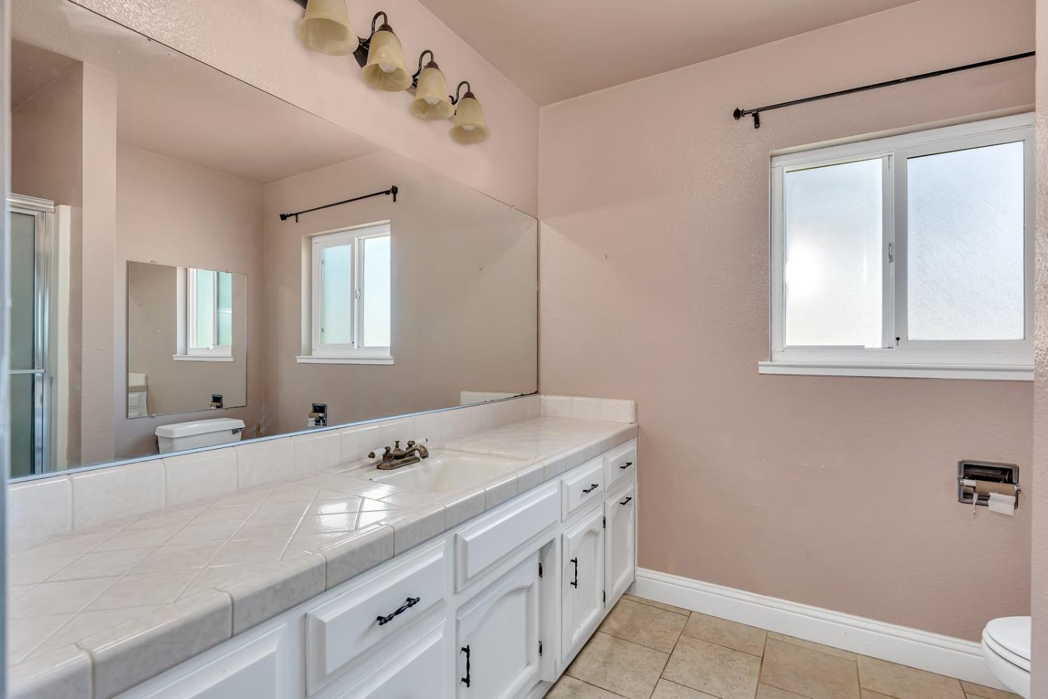 Detail Gallery Image 27 of 44 For 373 Foxmeadow Way, Los Banos,  CA 93635 - 4 Beds | 2 Baths