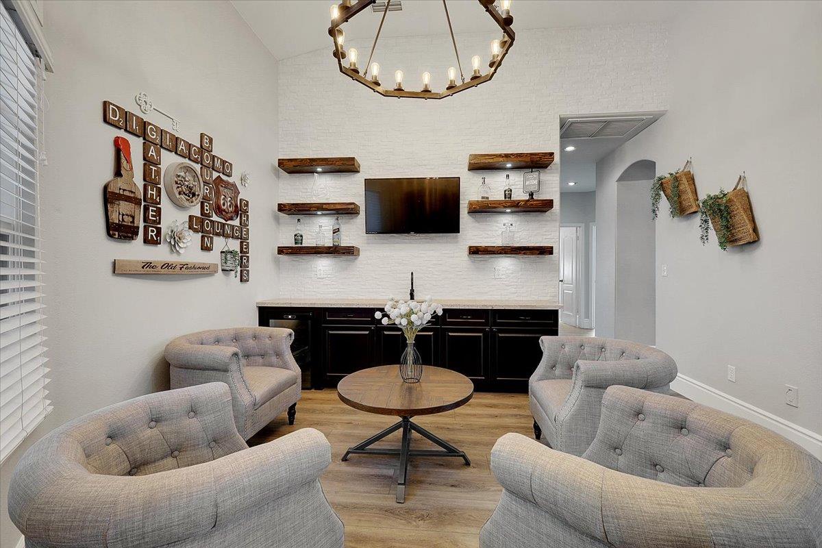 Detail Gallery Image 15 of 57 For 2018 Nand Dr, Yuba City,  CA 95993 - 3 Beds | 2 Baths