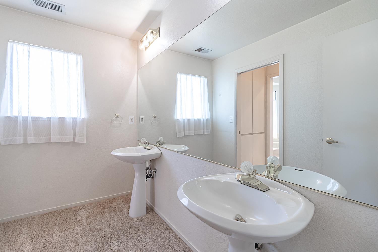 Detail Gallery Image 29 of 35 For 2508 Hilversum Ln, Modesto,  CA 95356 - 5 Beds | 3/1 Baths