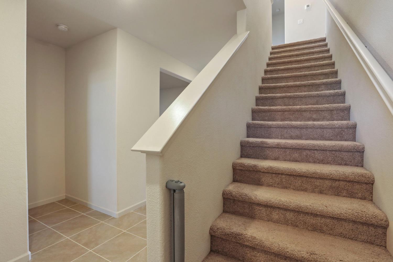 Detail Gallery Image 25 of 64 For 6925 Foraker Dr, Stockton,  CA 95219 - 5 Beds | 3/1 Baths
