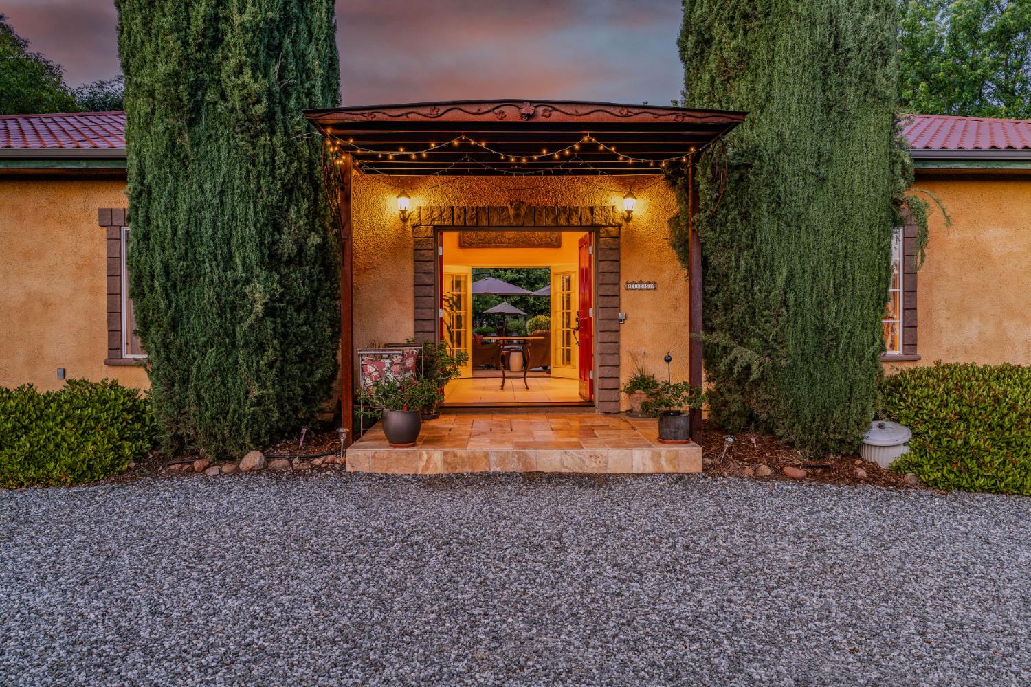 Detail Gallery Image 4 of 73 For 11321 New York Ranch Rd, Jackson,  CA 95642 - 3 Beds | 2/1 Baths