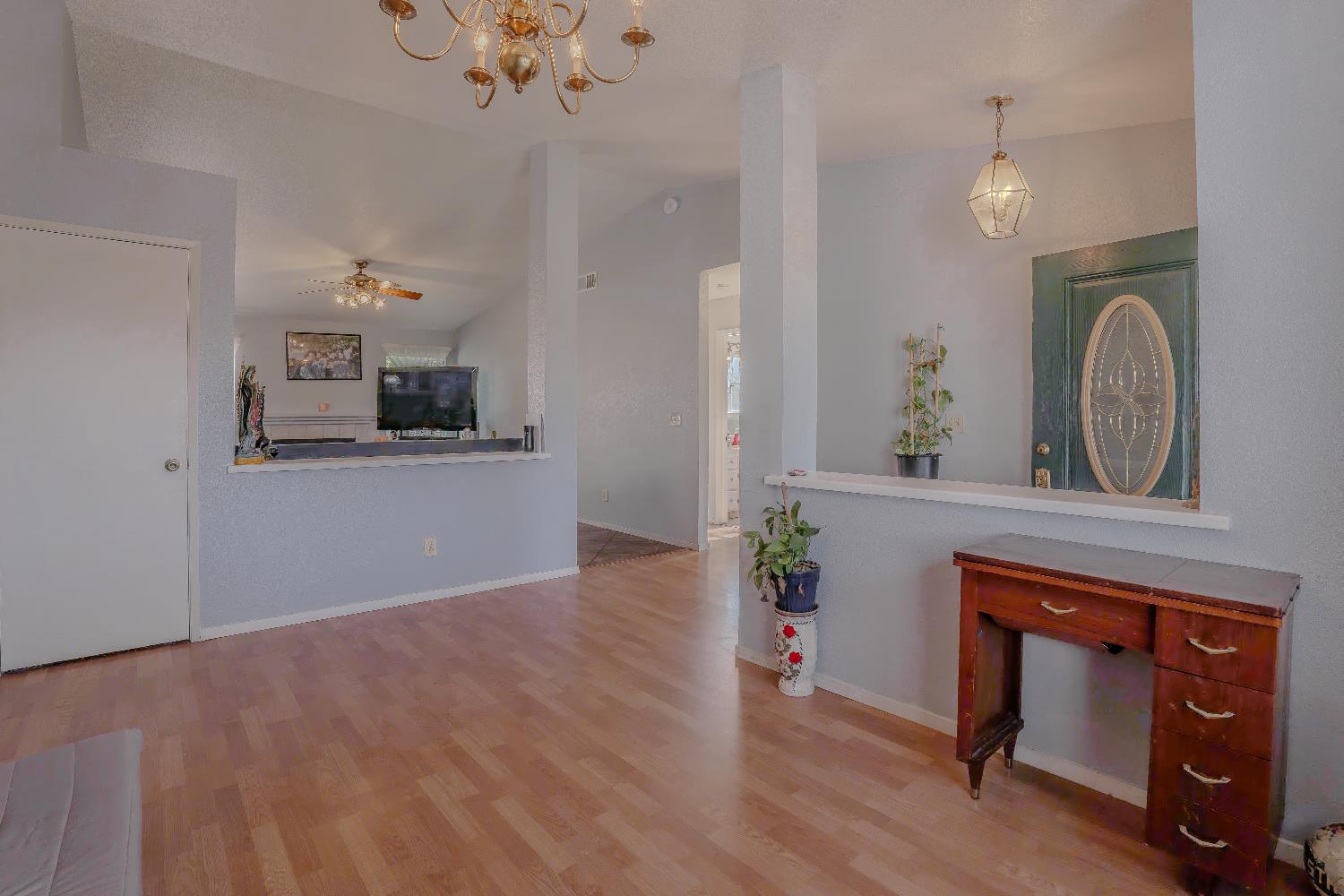 Detail Gallery Image 30 of 45 For 621 Bernier, Galt,  CA 95632 - 3 Beds | 2 Baths