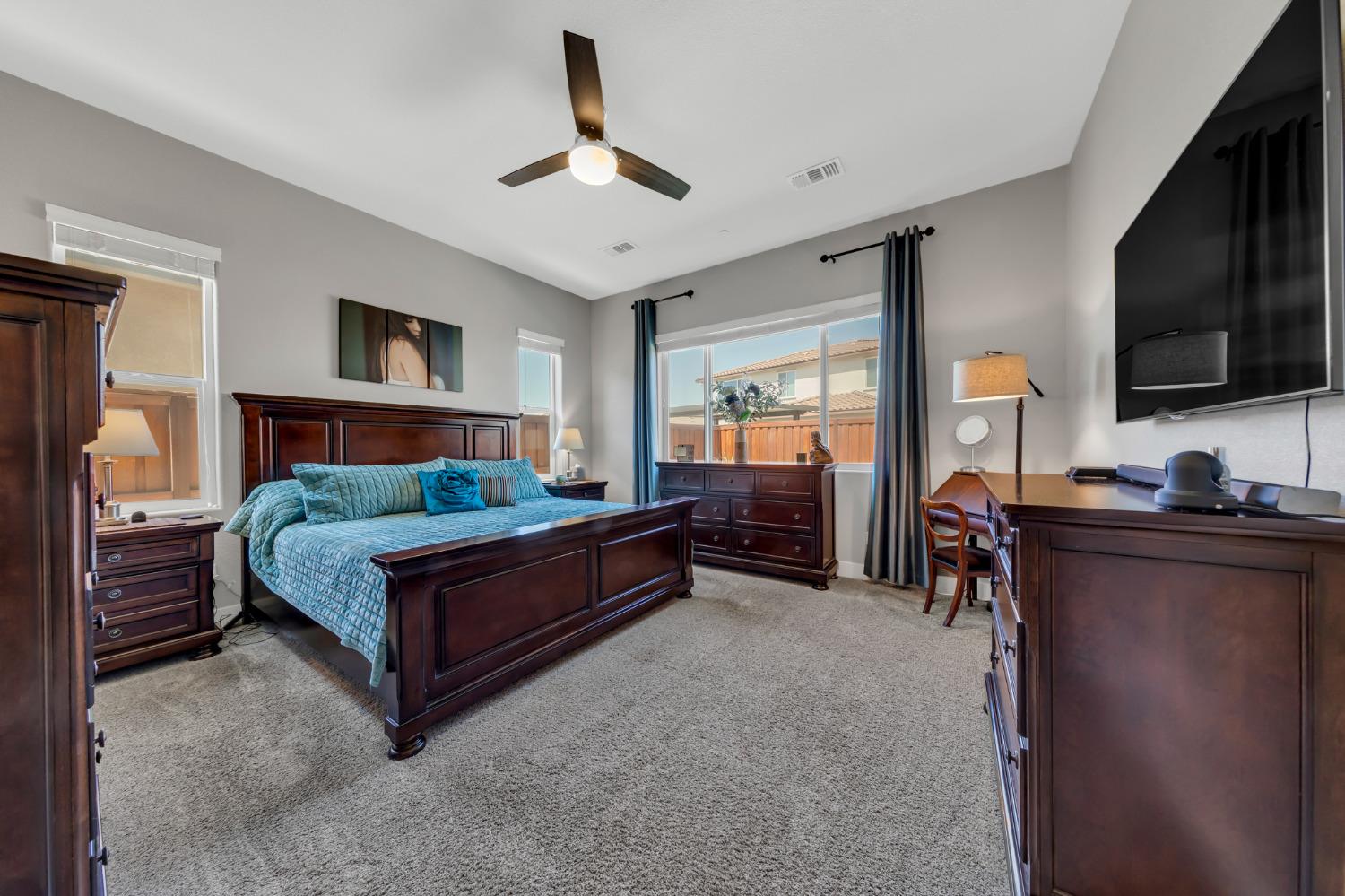 Detail Gallery Image 30 of 48 For 368 Olivadi Way, Sacramento,  CA 95834 - 3 Beds | 2/1 Baths