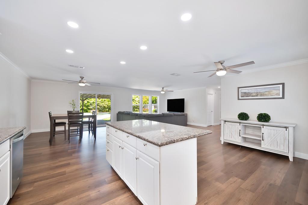 Detail Gallery Image 23 of 50 For 9217 Rock Canyon Way, Orangevale,  CA 95662 - 3 Beds | 2 Baths