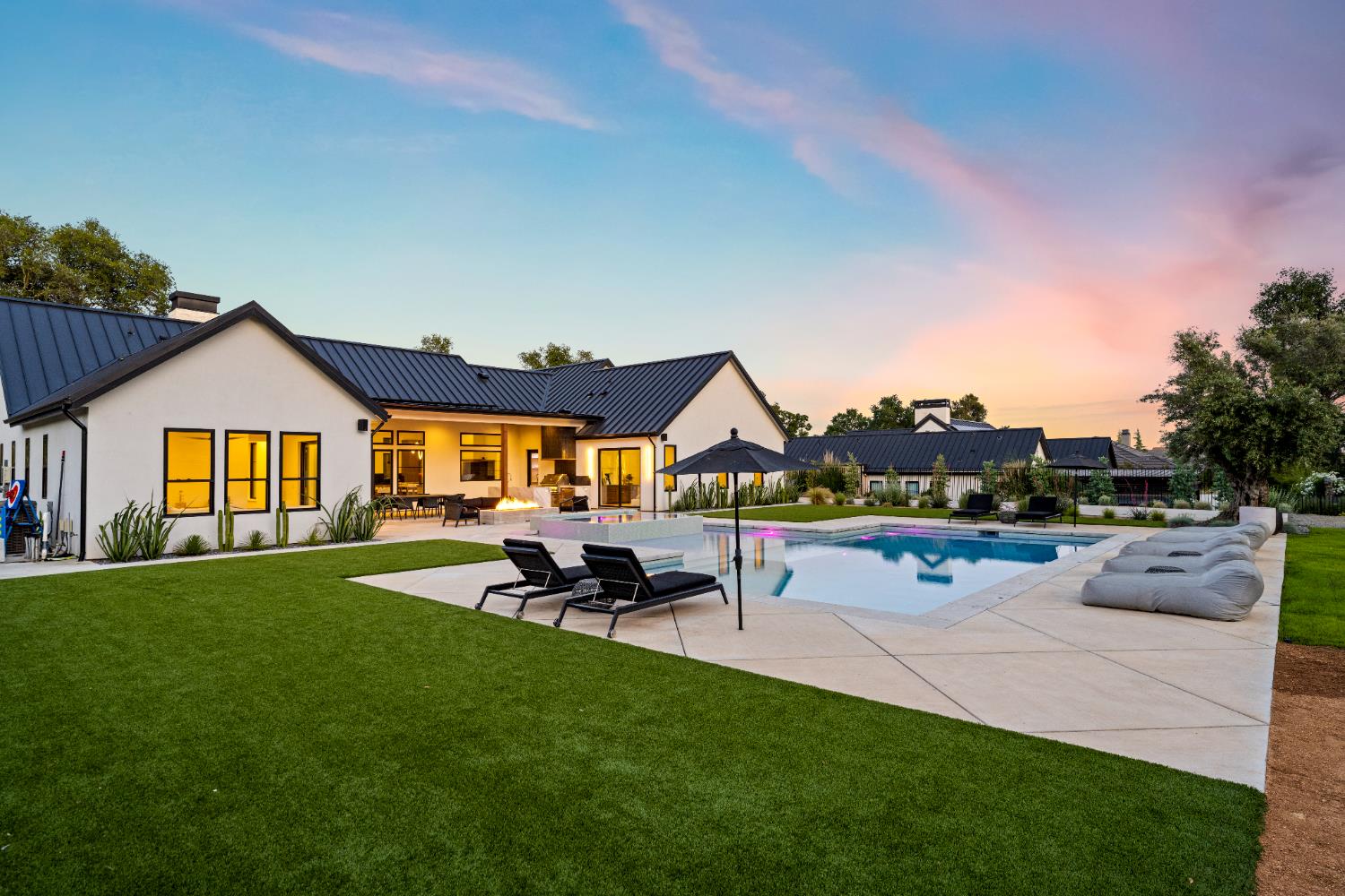 Detail Gallery Image 57 of 84 For 3320 Cherokee Trl, Loomis,  CA 95650 - 5 Beds | 3/1 Baths