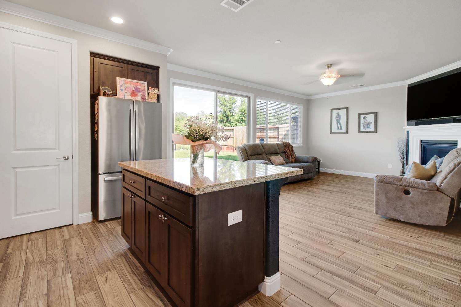 Detail Gallery Image 21 of 44 For 524 Lupine Dr, Ione,  CA 95640 - 4 Beds | 2/1 Baths