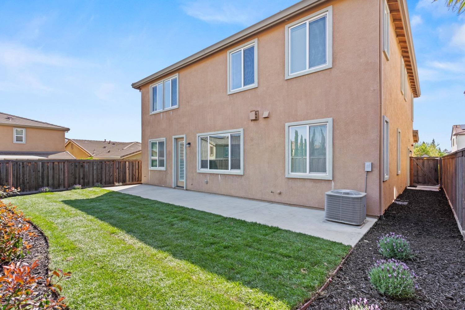 Detail Gallery Image 69 of 73 For 6307 Lookout Pass Way, Rocklin,  CA 95765 - 4 Beds | 3/1 Baths