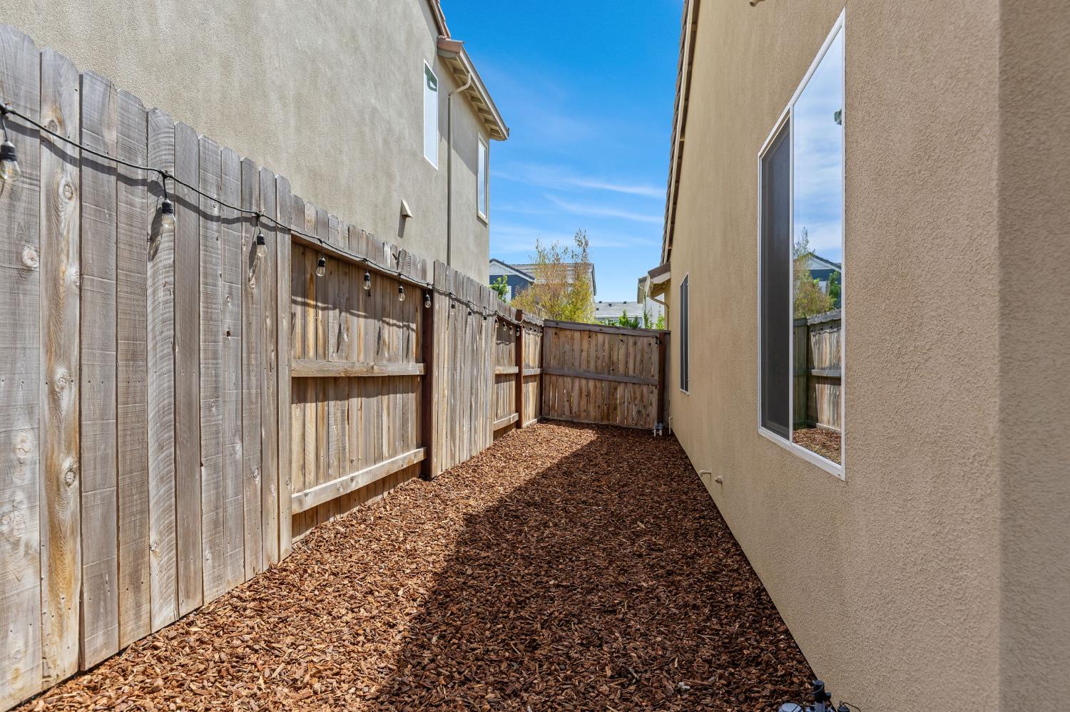 Detail Gallery Image 45 of 47 For 672 Chiselville Ln, Lincoln,  CA 95648 - 3 Beds | 2 Baths